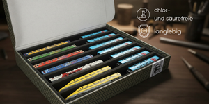 Feldherr Storage Box FSLB040 for model railway locomotives, wagons and vehicles - 7 slots for N gauge horizontal