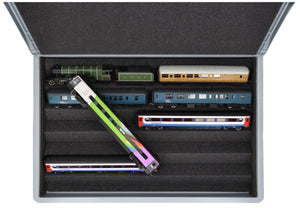 Euro Box with Zugliege - 5 compartments for 00 Gauge - for model railway locomotives, wagons and vehicles